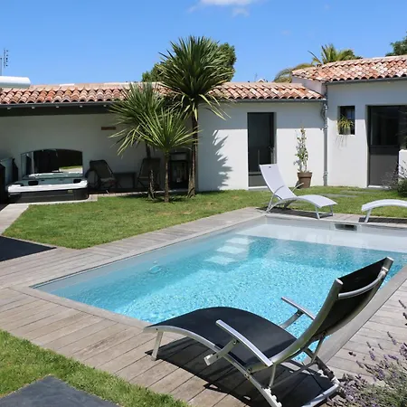 Pins En Re * Rivedoux-Plage